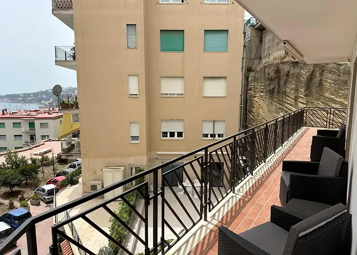 Pf Luxury Apartment Orazio Posillipo Capri Vesuvio View - My Place